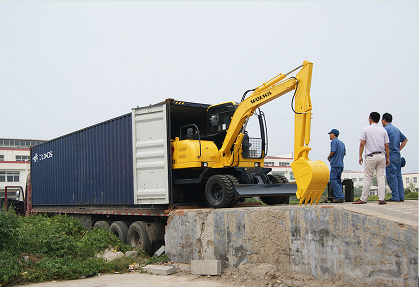 wolwa group put excavator into container