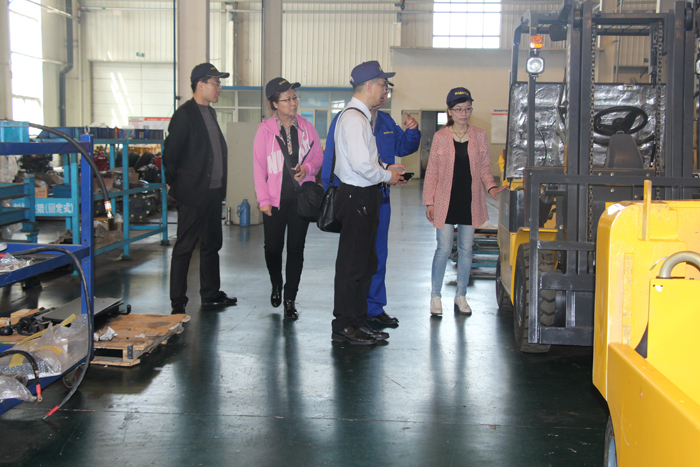 South Korean customers visit wolwa group