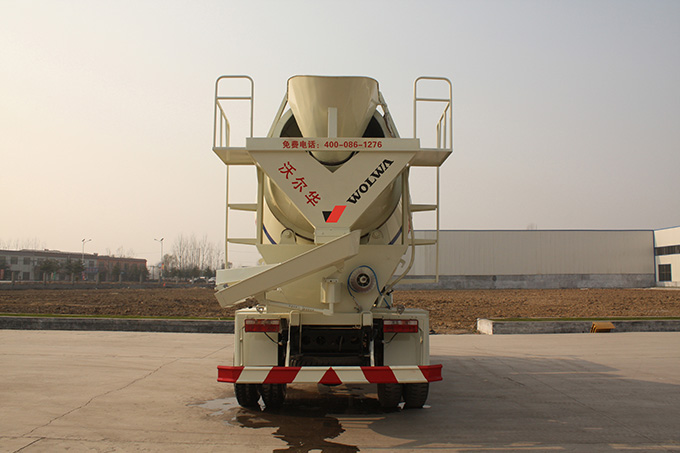 2CBM concrete mixer truck