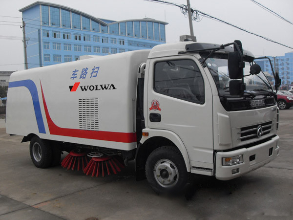 Dongfeng Duolika Sweeper Truck