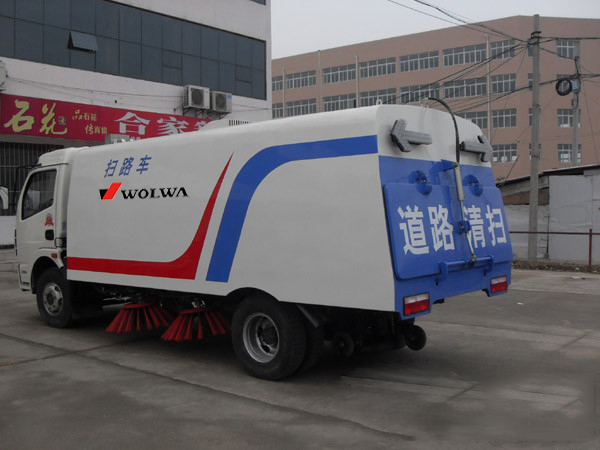 Dongfeng Duolika Sweeper Truck