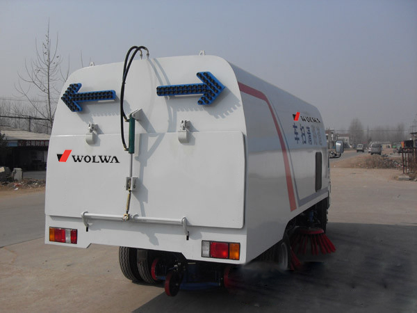 Isuzu Sweeper Truck
