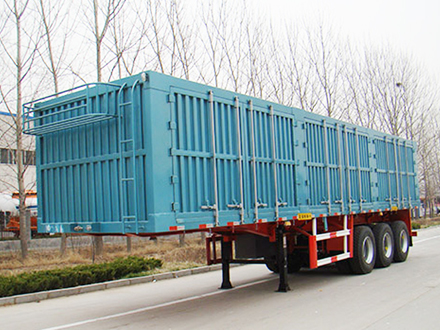 Box semi trailer