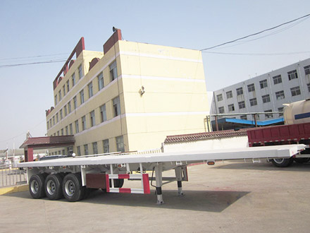 Flatbed semi trailer