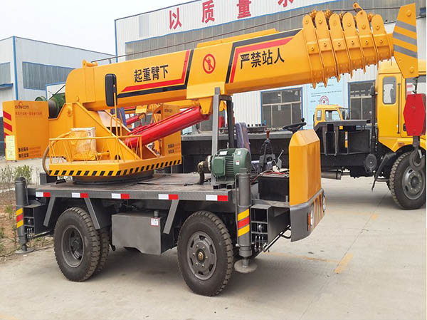 GNQY-Z5-1  truck crane